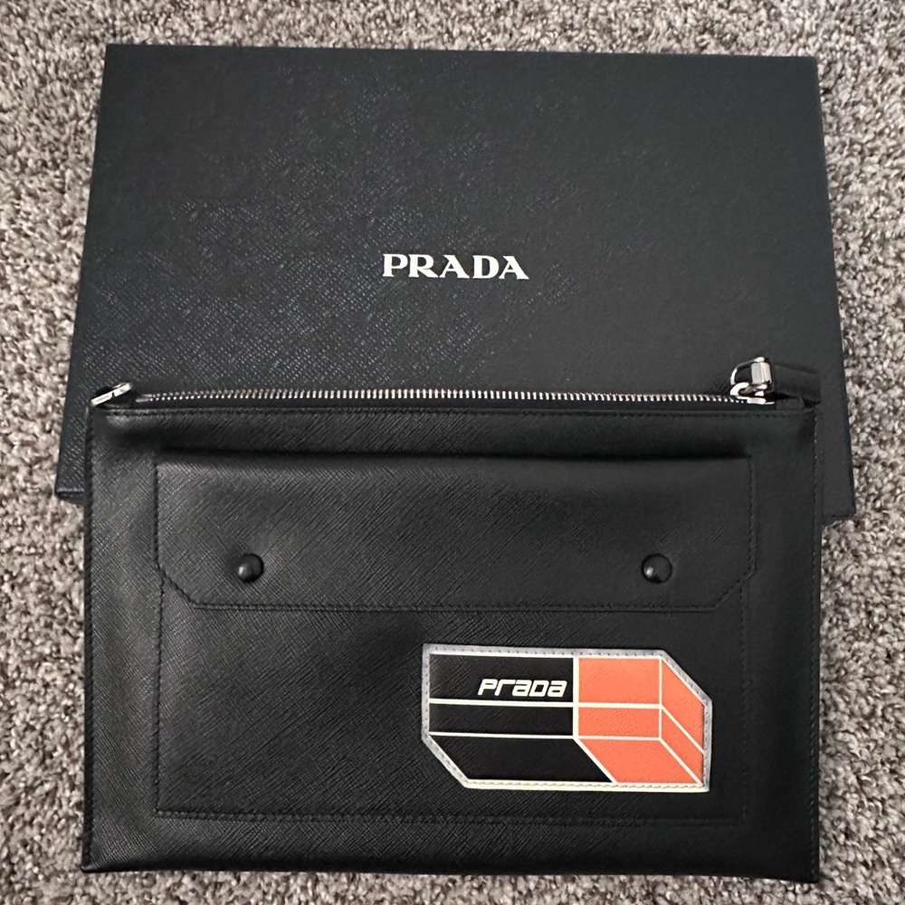 PRADA Saffiano Leather Clutch; EUC: Giftable w/box; Offers Welcome!